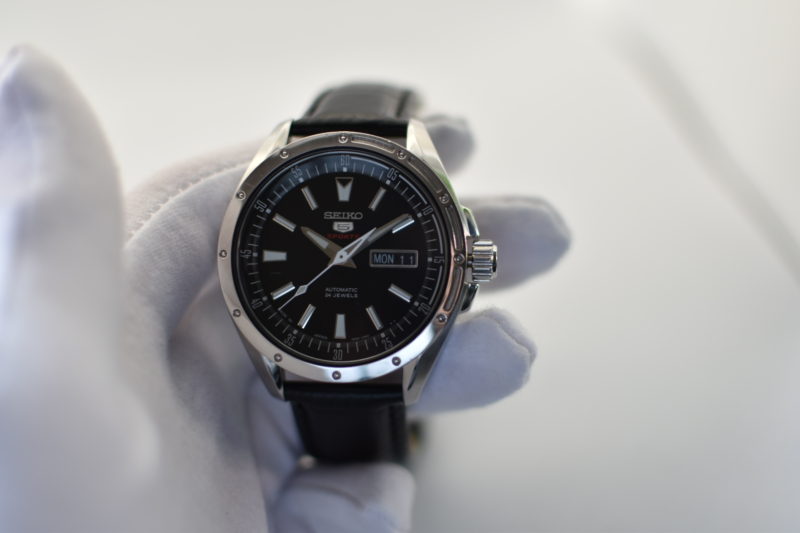 レビュー】SEIKO5 SPORTS SARZ005を使用している感想 | 腕時計マニアの 
